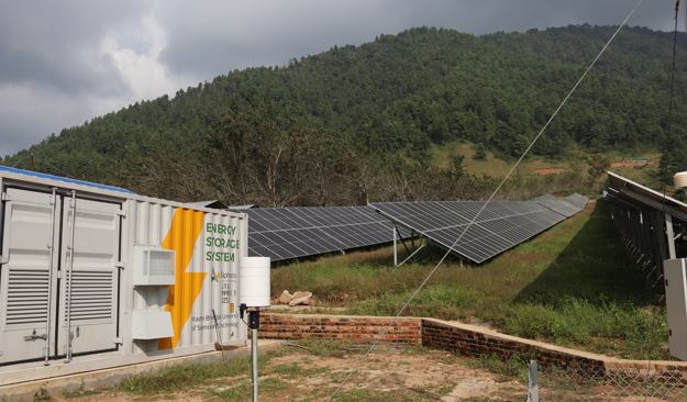 नेपालमा सबैभन्दा ठूलो सौर्य ऊर्जाको परियोजना शुरु
