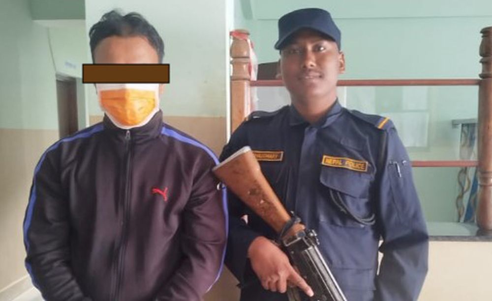 ५६ भन्दा बढी बीमितको १८ लाख बढी रकम हिनामिनागर्ने व्यक्ति पक्राउ