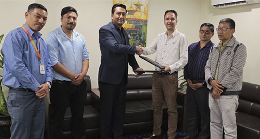 आईपीओ निष्कासन गर्ने योजनामा एभरेष्ट कलर, प्रत्याभूतिकर्तामा लक्ष्मी सनराइज क्यापिटल